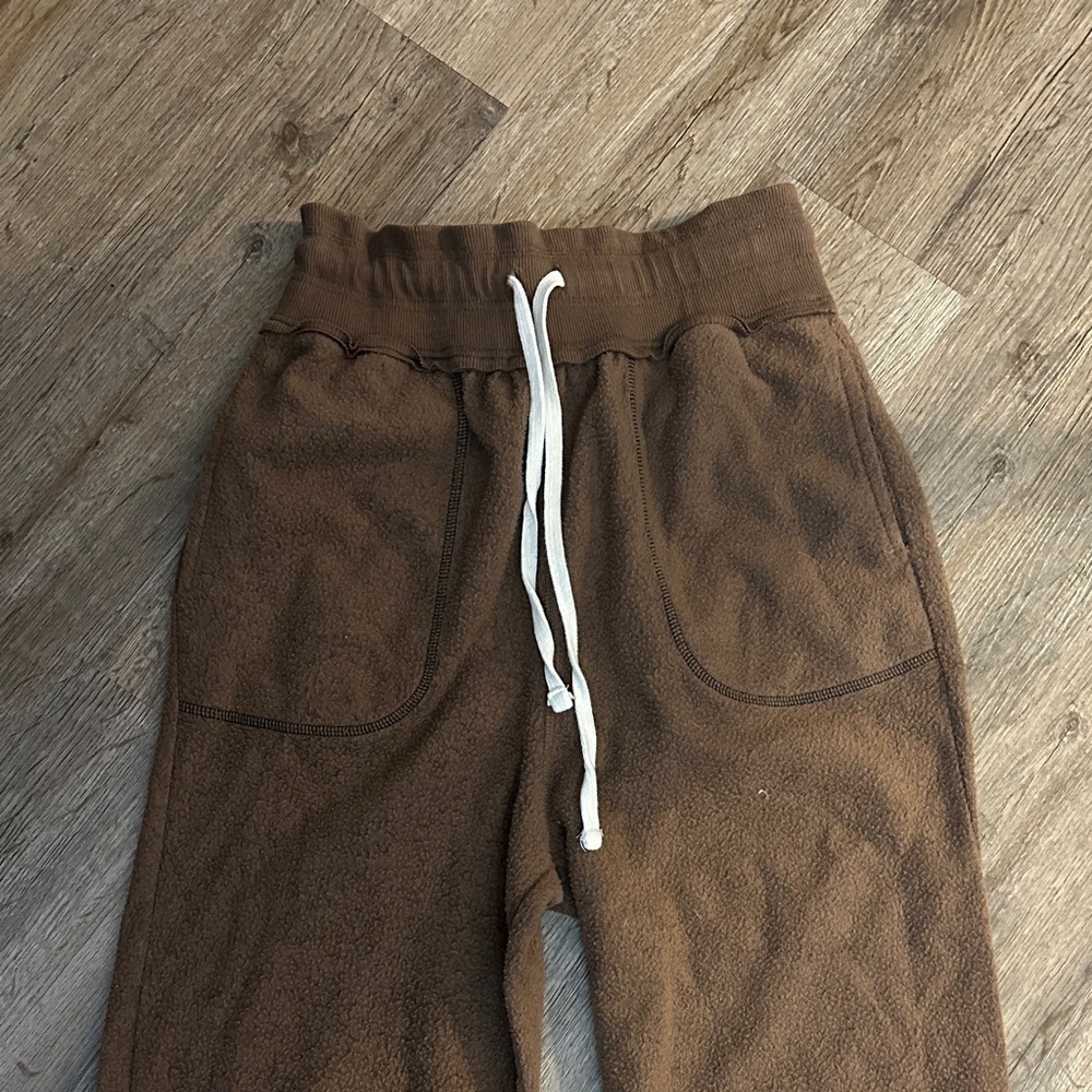 Cozy Brown Women’s Jogger Pants